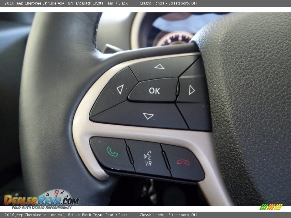2016 Jeep Cherokee Latitude 4x4 Brilliant Black Crystal Pearl / Black Photo #33