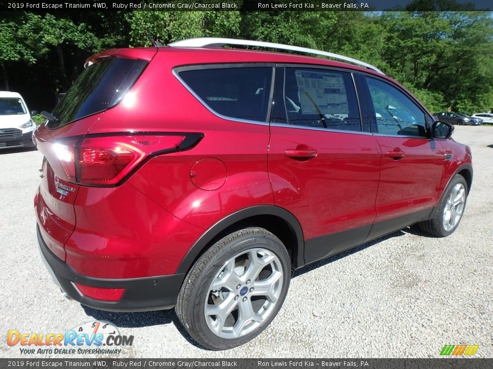 2019 Ford Escape Titanium 4WD Ruby Red / Chromite Gray/Charcoal Black Photo #2