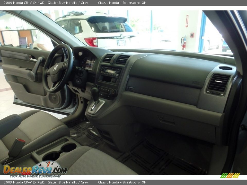 2009 Honda CR-V LX 4WD Glacier Blue Metallic / Gray Photo #17