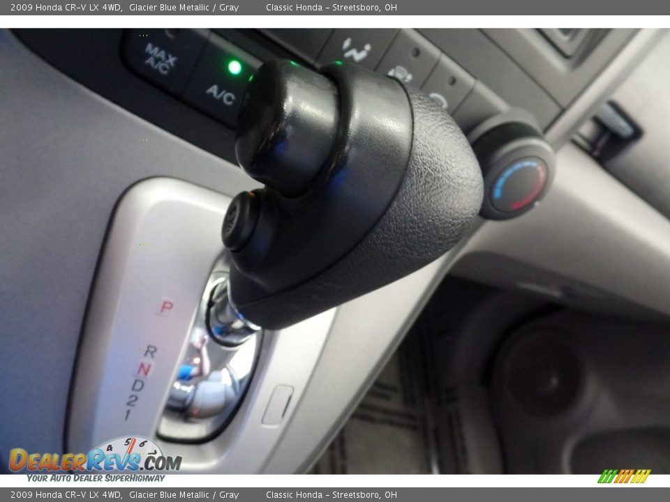 2009 Honda CR-V LX 4WD Glacier Blue Metallic / Gray Photo #26