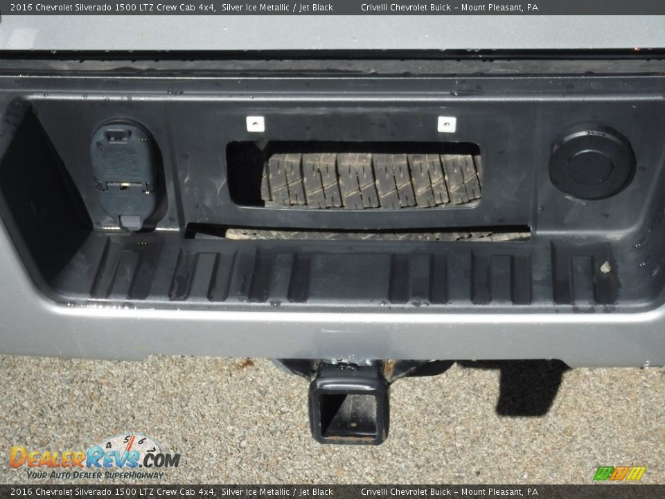 2016 Chevrolet Silverado 1500 LTZ Crew Cab 4x4 Silver Ice Metallic / Jet Black Photo #12