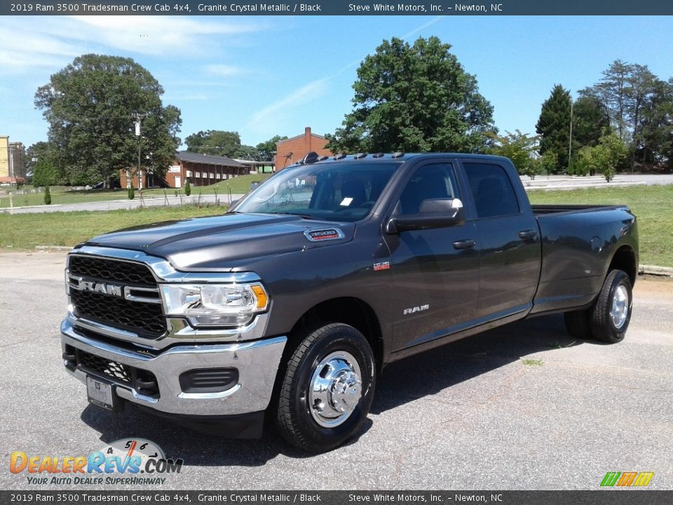 2019 Ram 3500 Tradesman Crew Cab 4x4 Granite Crystal Metallic / Black Photo #2