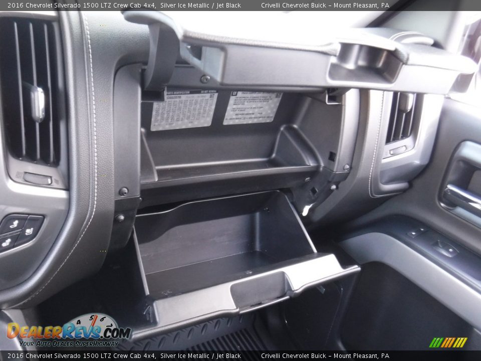 2016 Chevrolet Silverado 1500 LTZ Crew Cab 4x4 Silver Ice Metallic / Jet Black Photo #36