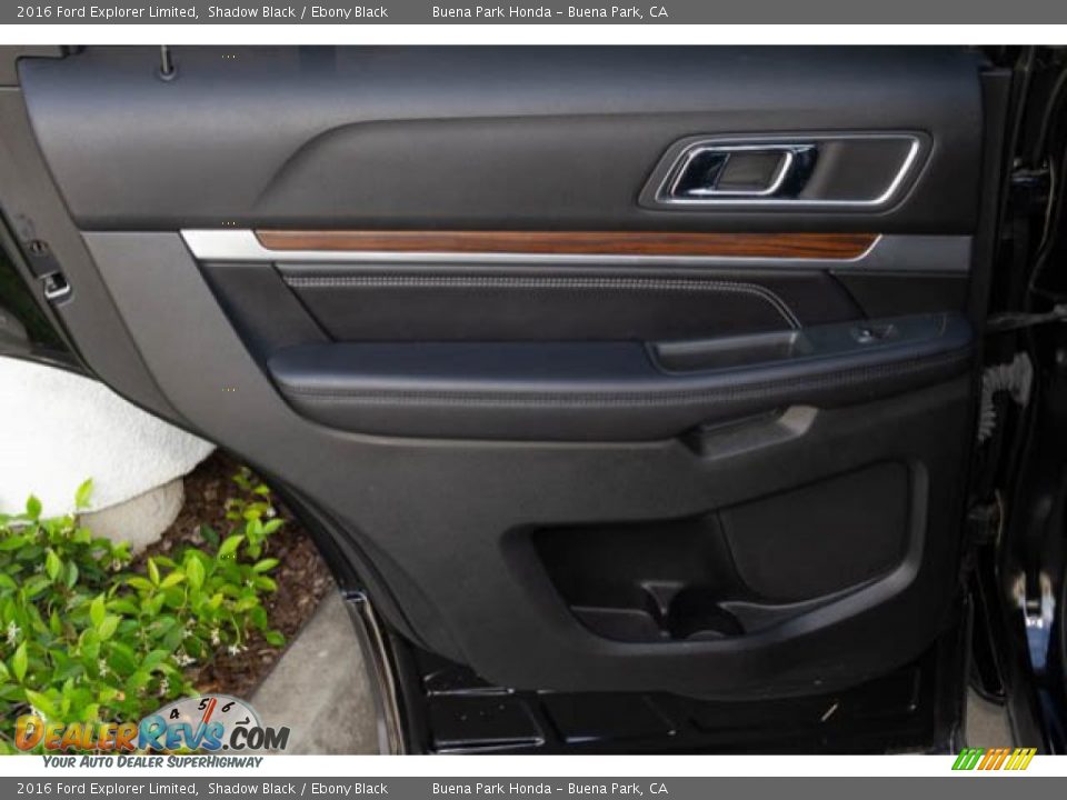 2016 Ford Explorer Limited Shadow Black / Ebony Black Photo #34