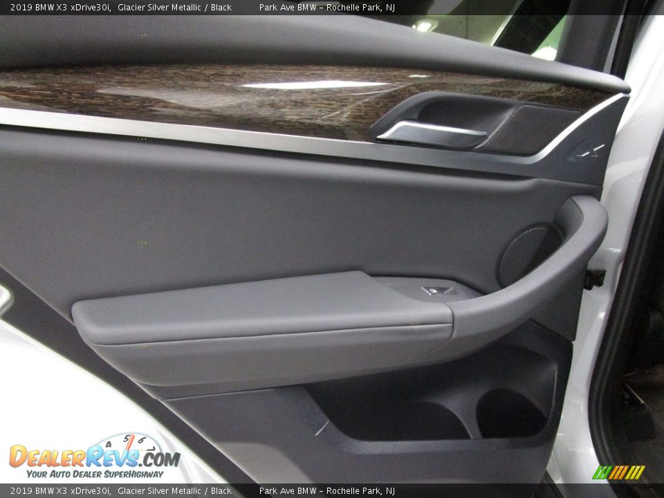 2019 BMW X3 xDrive30i Glacier Silver Metallic / Black Photo #10