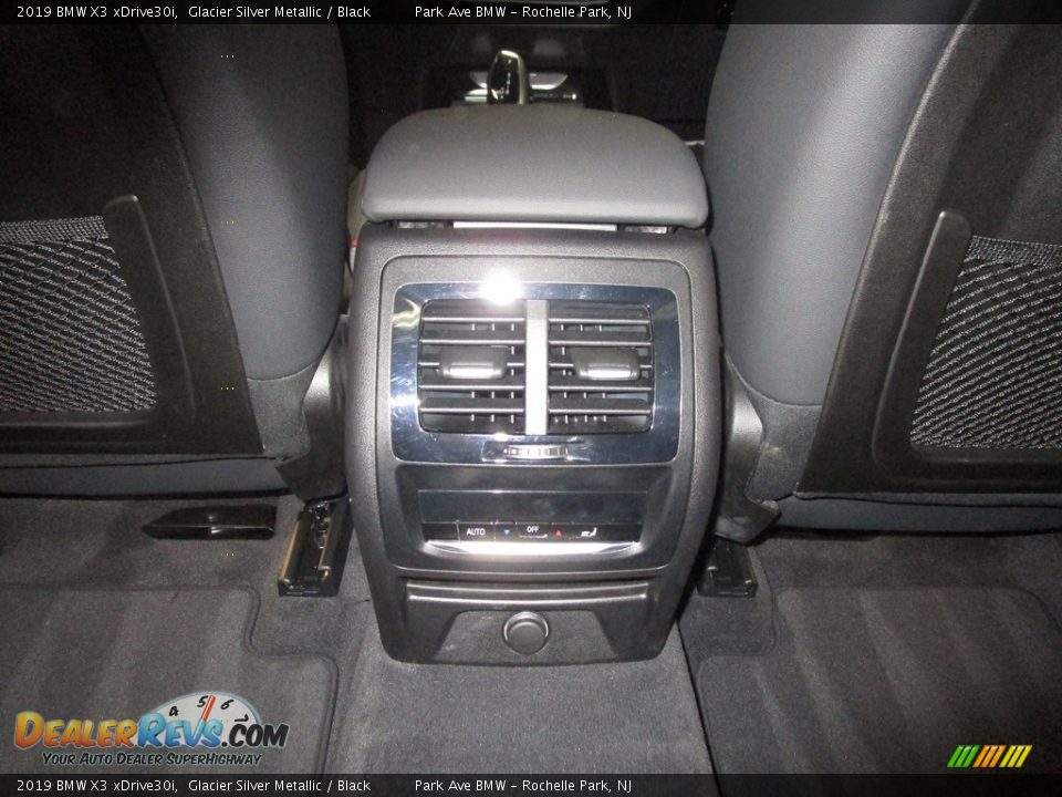 2019 BMW X3 xDrive30i Glacier Silver Metallic / Black Photo #19