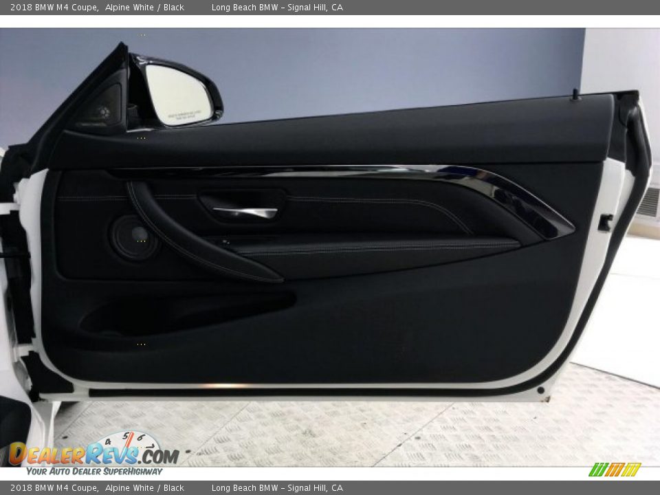 2018 BMW M4 Coupe Alpine White / Black Photo #25