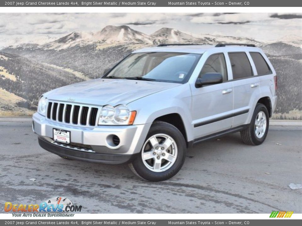 2007 Jeep Grand Cherokee Laredo 4x4 Bright Silver Metallic / Medium Slate Gray Photo #5