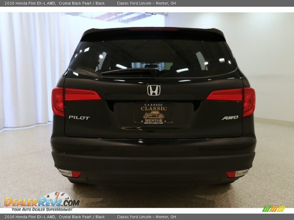2016 Honda Pilot EX-L AWD Crystal Black Pearl / Black Photo #22