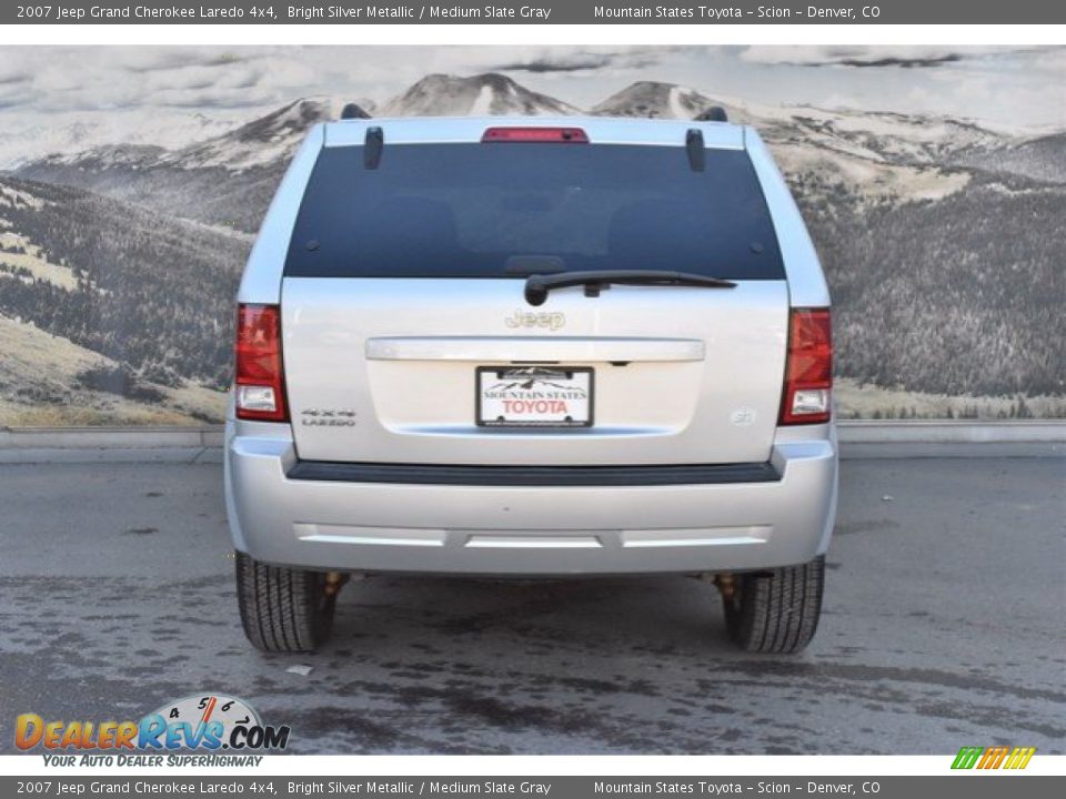 2007 Jeep Grand Cherokee Laredo 4x4 Bright Silver Metallic / Medium Slate Gray Photo #8