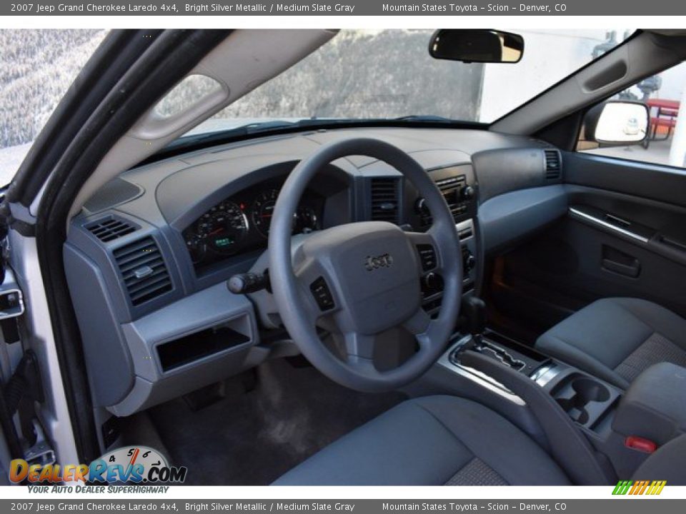2007 Jeep Grand Cherokee Laredo 4x4 Bright Silver Metallic / Medium Slate Gray Photo #10