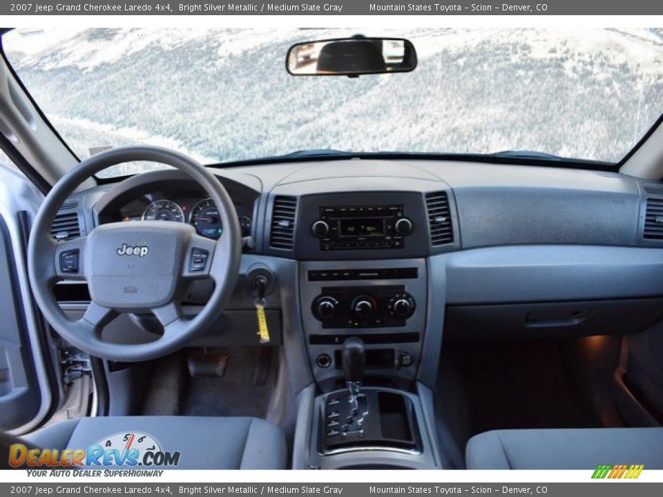 2007 Jeep Grand Cherokee Laredo 4x4 Bright Silver Metallic / Medium Slate Gray Photo #13