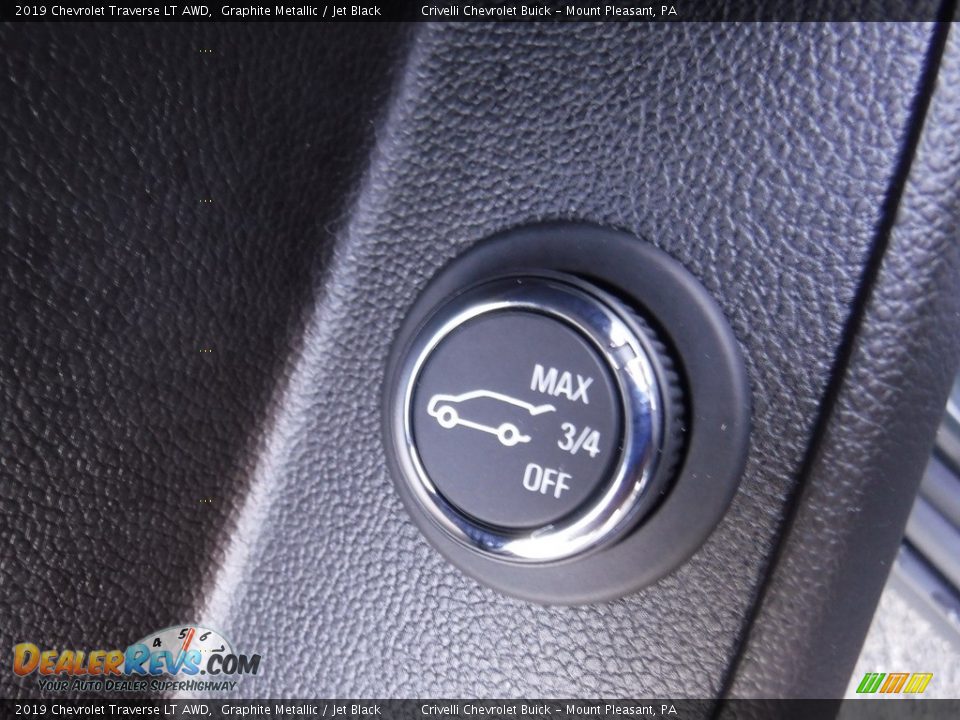 2019 Chevrolet Traverse LT AWD Graphite Metallic / Jet Black Photo #13