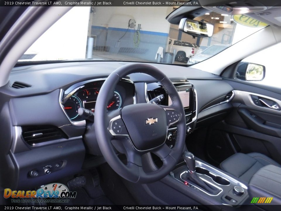 2019 Chevrolet Traverse LT AWD Graphite Metallic / Jet Black Photo #15