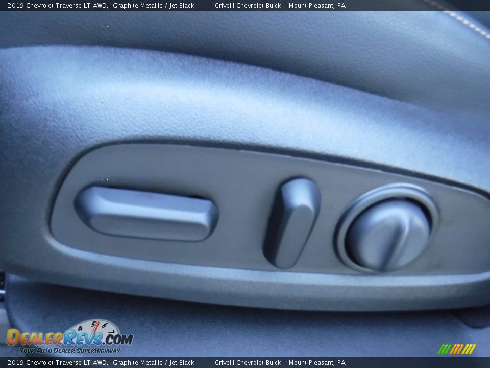 2019 Chevrolet Traverse LT AWD Graphite Metallic / Jet Black Photo #18