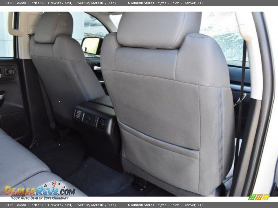 2016 Toyota Tundra SR5 CrewMax 4x4 Silver Sky Metallic / Black Photo #20