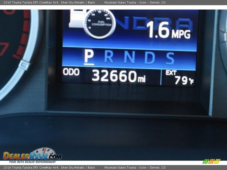 2016 Toyota Tundra SR5 CrewMax 4x4 Silver Sky Metallic / Black Photo #29