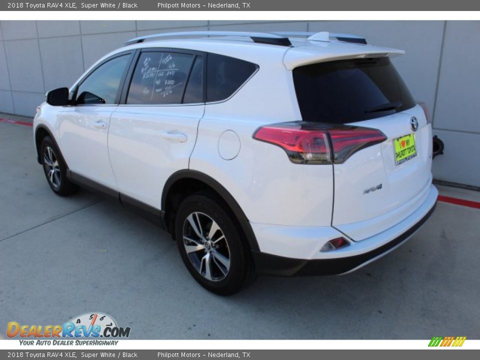 2018 Toyota RAV4 XLE Super White / Black Photo #6