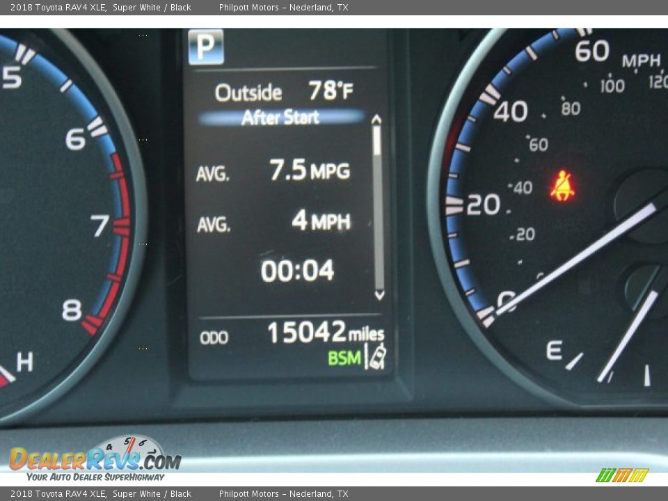 2018 Toyota RAV4 XLE Super White / Black Photo #14