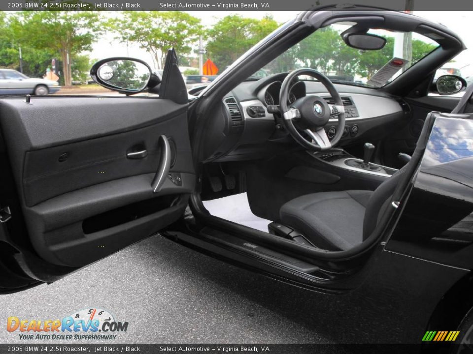 2005 BMW Z4 2.5i Roadster Jet Black / Black Photo #13