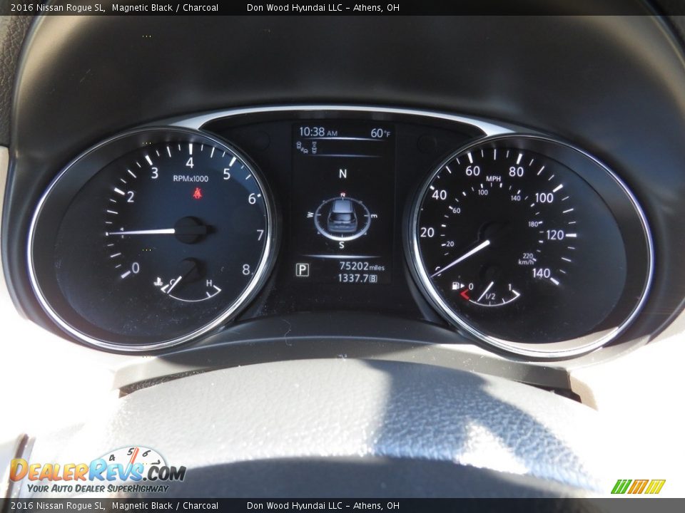 2016 Nissan Rogue SL Magnetic Black / Charcoal Photo #34