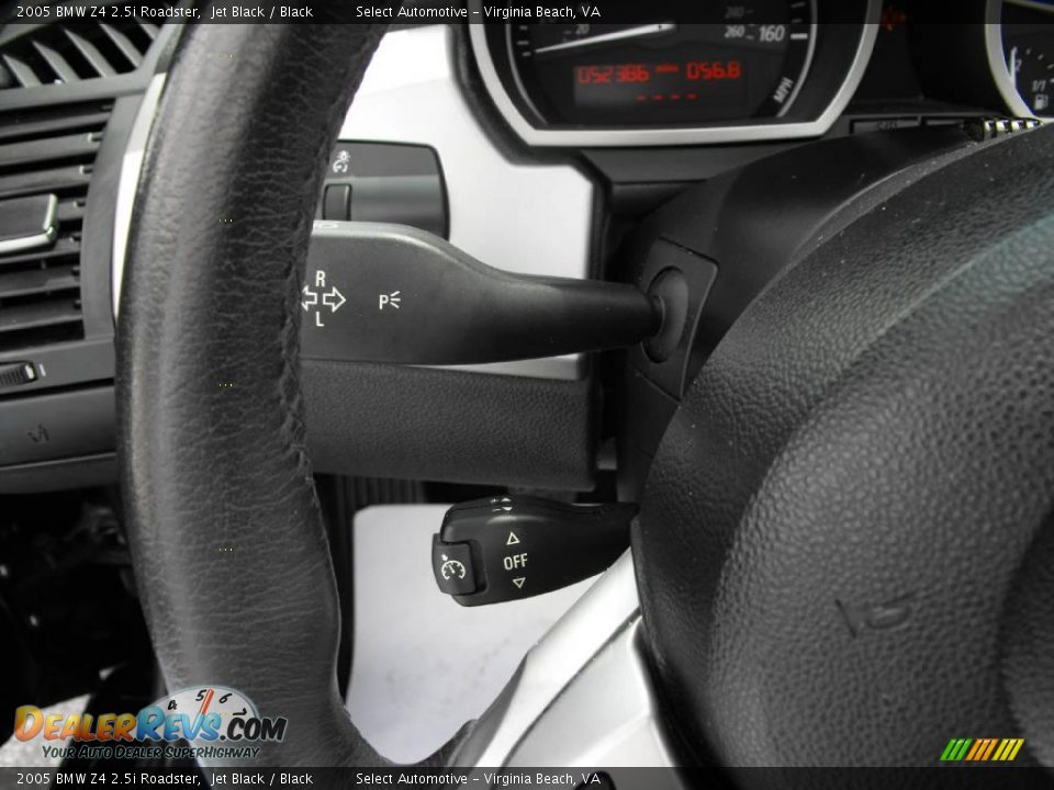 2005 BMW Z4 2.5i Roadster Jet Black / Black Photo #19