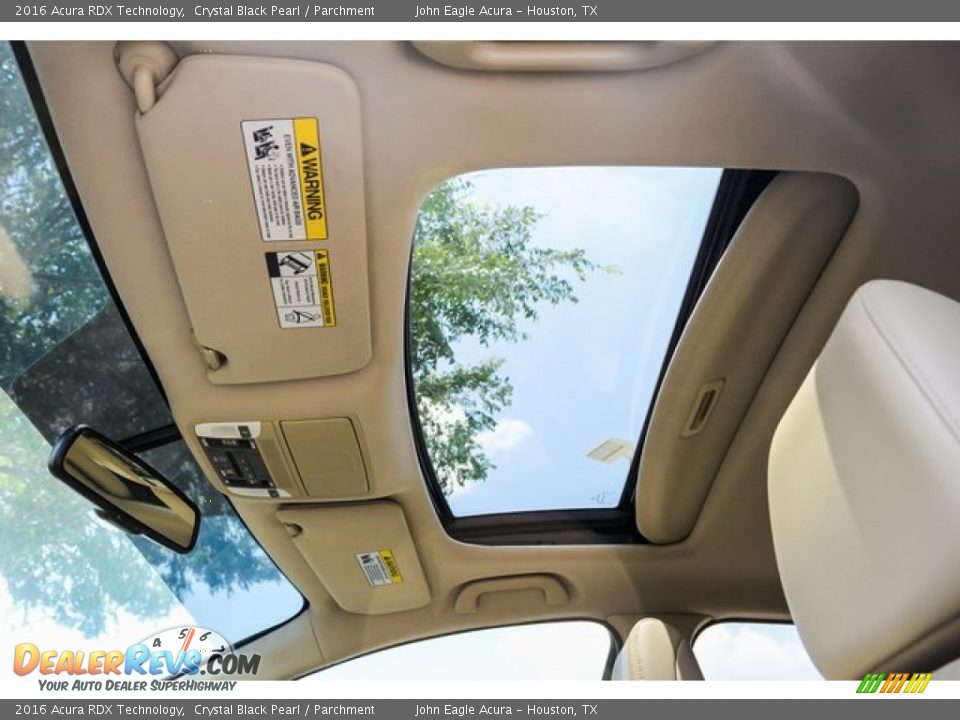 2016 Acura RDX Technology Crystal Black Pearl / Parchment Photo #17