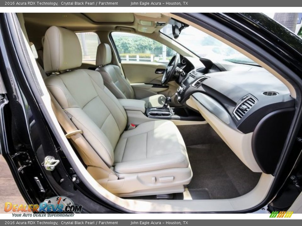 2016 Acura RDX Technology Crystal Black Pearl / Parchment Photo #27