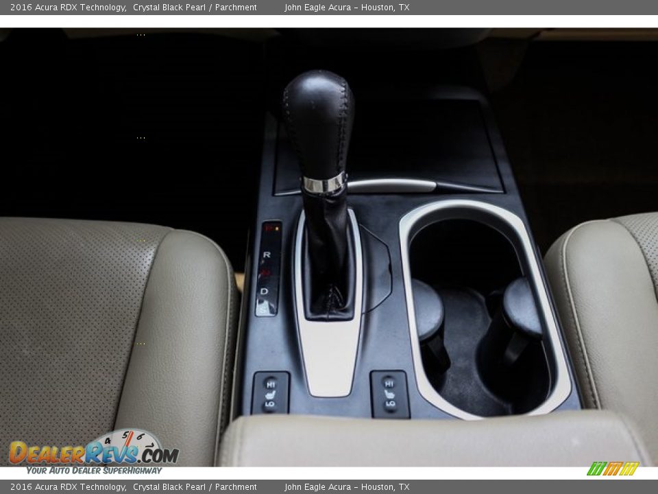 2016 Acura RDX Technology Crystal Black Pearl / Parchment Photo #35