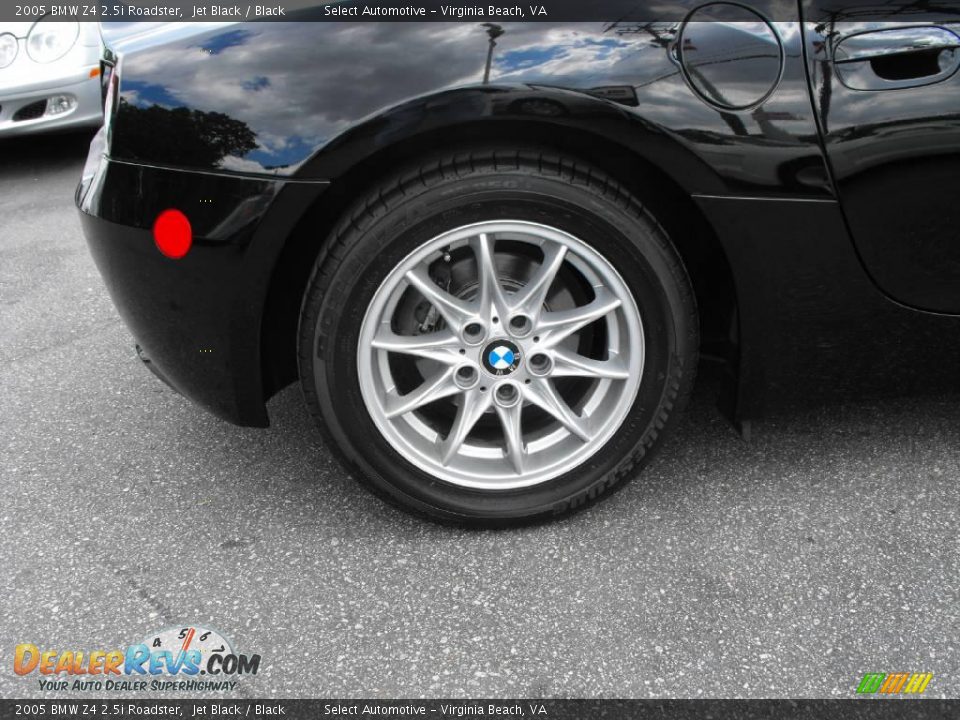 2005 BMW Z4 2.5i Roadster Jet Black / Black Photo #26