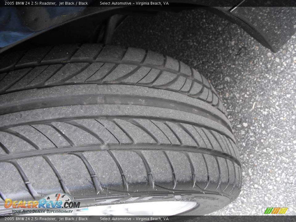 2005 BMW Z4 2.5i Roadster Jet Black / Black Photo #28