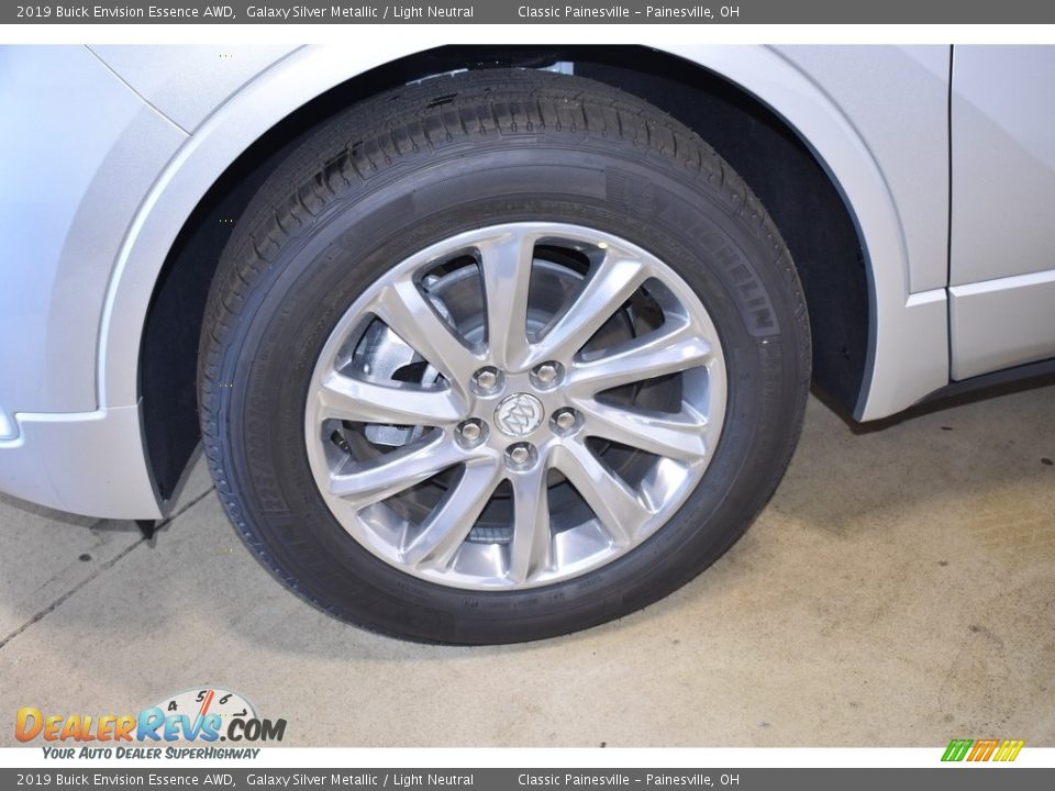 2019 Buick Envision Essence AWD Galaxy Silver Metallic / Light Neutral Photo #5