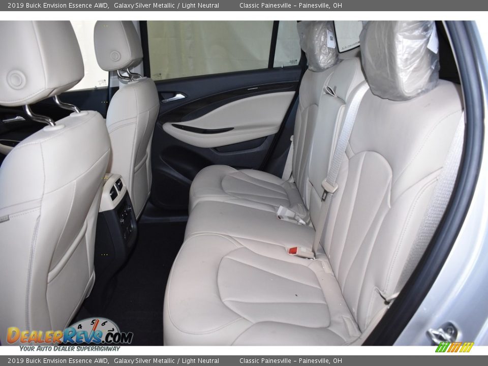 2019 Buick Envision Essence AWD Galaxy Silver Metallic / Light Neutral Photo #8