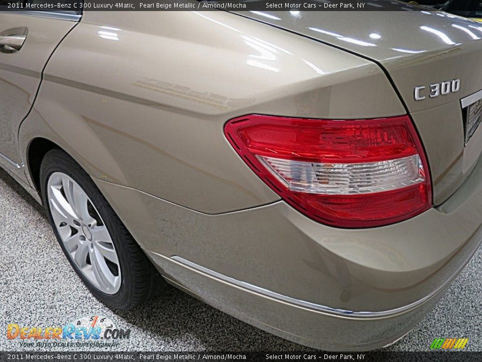2011 Mercedes-Benz C 300 Luxury 4Matic Pearl Beige Metallic / Almond/Mocha Photo #7