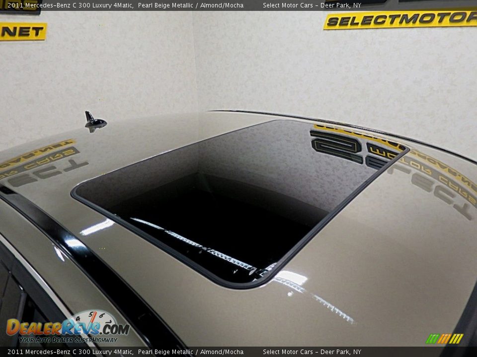 2011 Mercedes-Benz C 300 Luxury 4Matic Pearl Beige Metallic / Almond/Mocha Photo #11