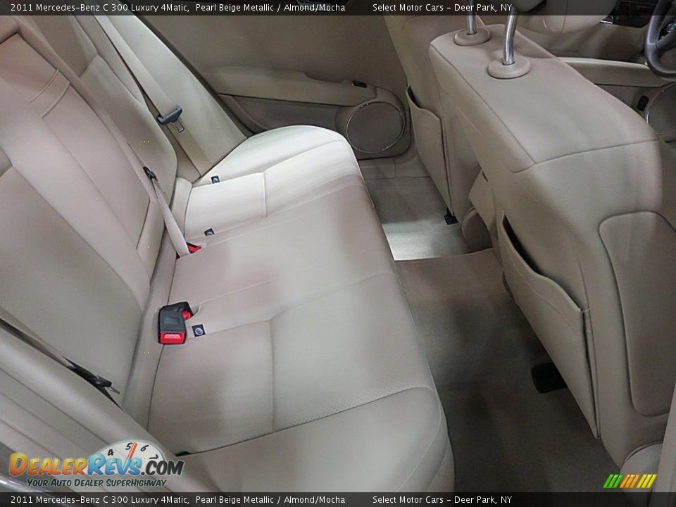 2011 Mercedes-Benz C 300 Luxury 4Matic Pearl Beige Metallic / Almond/Mocha Photo #16
