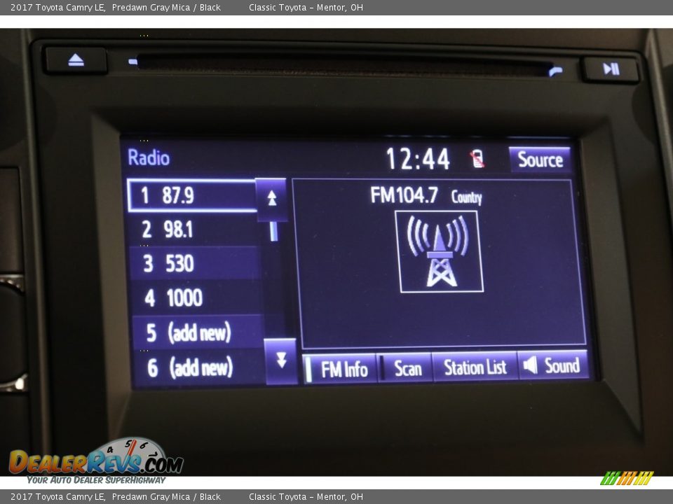 2017 Toyota Camry LE Predawn Gray Mica / Black Photo #10