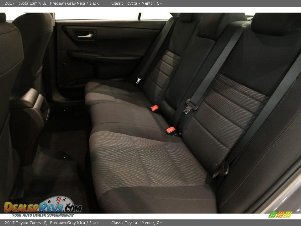 2017 Toyota Camry LE Predawn Gray Mica / Black Photo #16