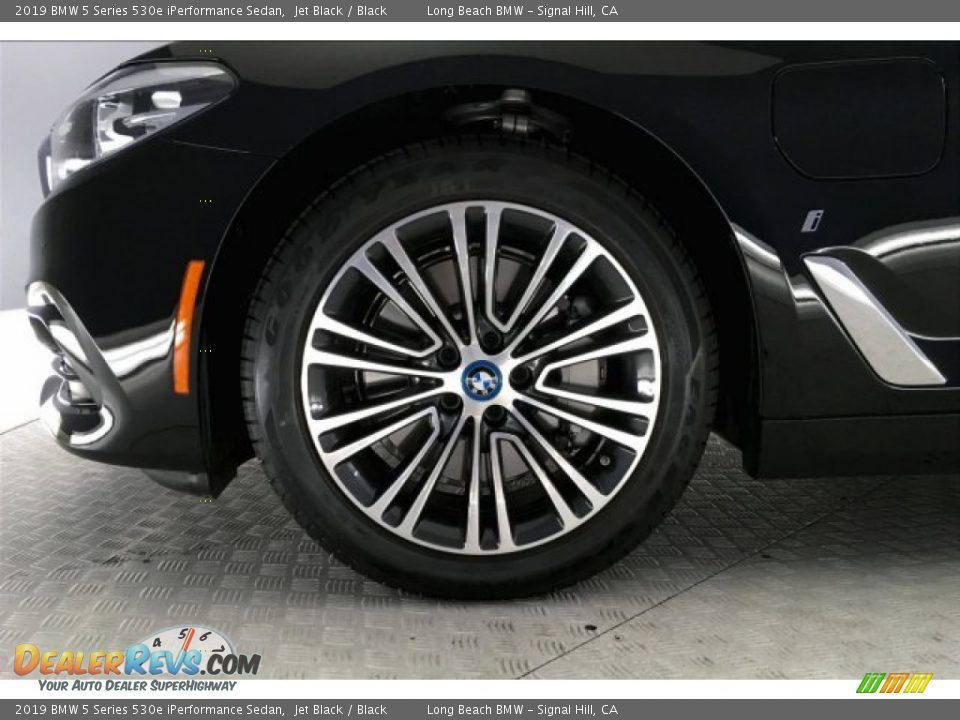 2019 BMW 5 Series 530e iPerformance Sedan Jet Black / Black Photo #8