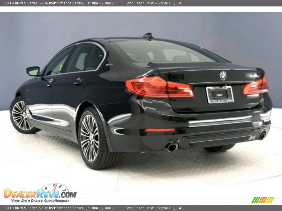 2019 BMW 5 Series 530e iPerformance Sedan Jet Black / Black Photo #10