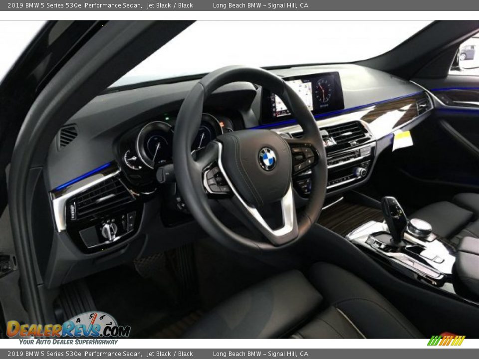 2019 BMW 5 Series 530e iPerformance Sedan Jet Black / Black Photo #17