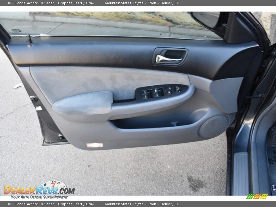 2007 Honda Accord LX Sedan Graphite Pearl / Gray Photo #24