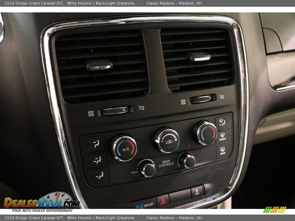 2019 Dodge Grand Caravan SXT White Knuckle / Black/Light Graystone Photo #17