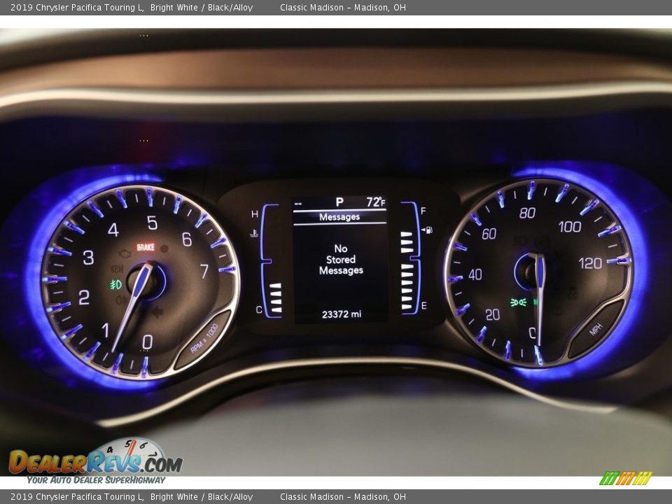 2019 Chrysler Pacifica Touring L Bright White / Black/Alloy Photo #8