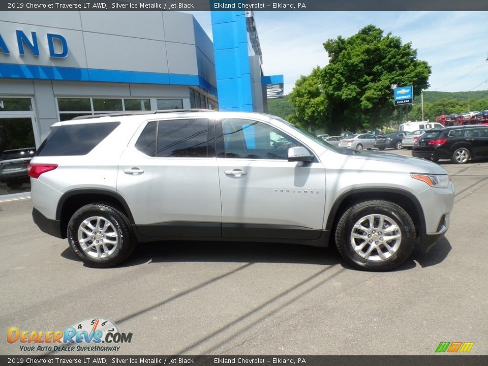 2019 Chevrolet Traverse LT AWD Silver Ice Metallic / Jet Black Photo #4