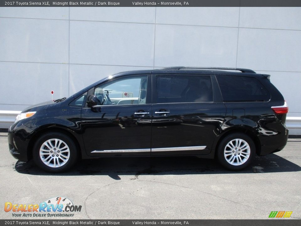 2017 Toyota Sienna XLE Midnight Black Metallic / Dark Bisque Photo #2