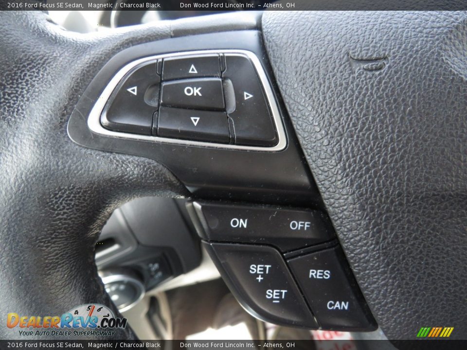 2016 Ford Focus SE Sedan Magnetic / Charcoal Black Photo #36