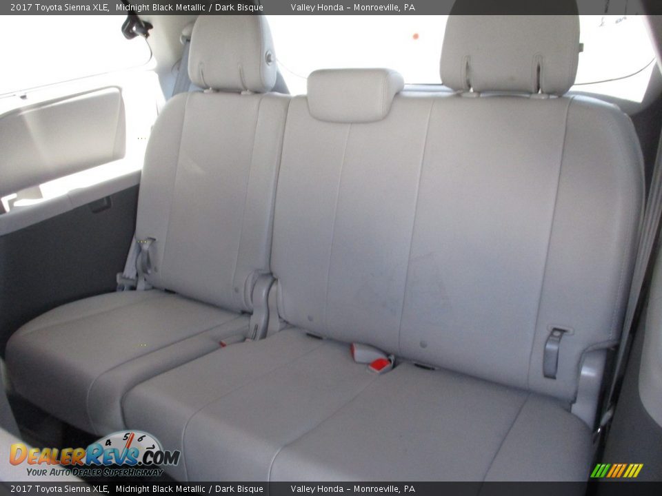 2017 Toyota Sienna XLE Midnight Black Metallic / Dark Bisque Photo #14