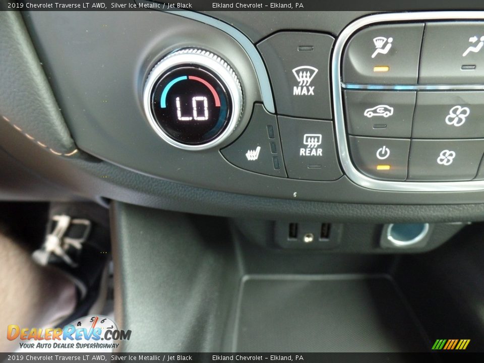 2019 Chevrolet Traverse LT AWD Silver Ice Metallic / Jet Black Photo #30