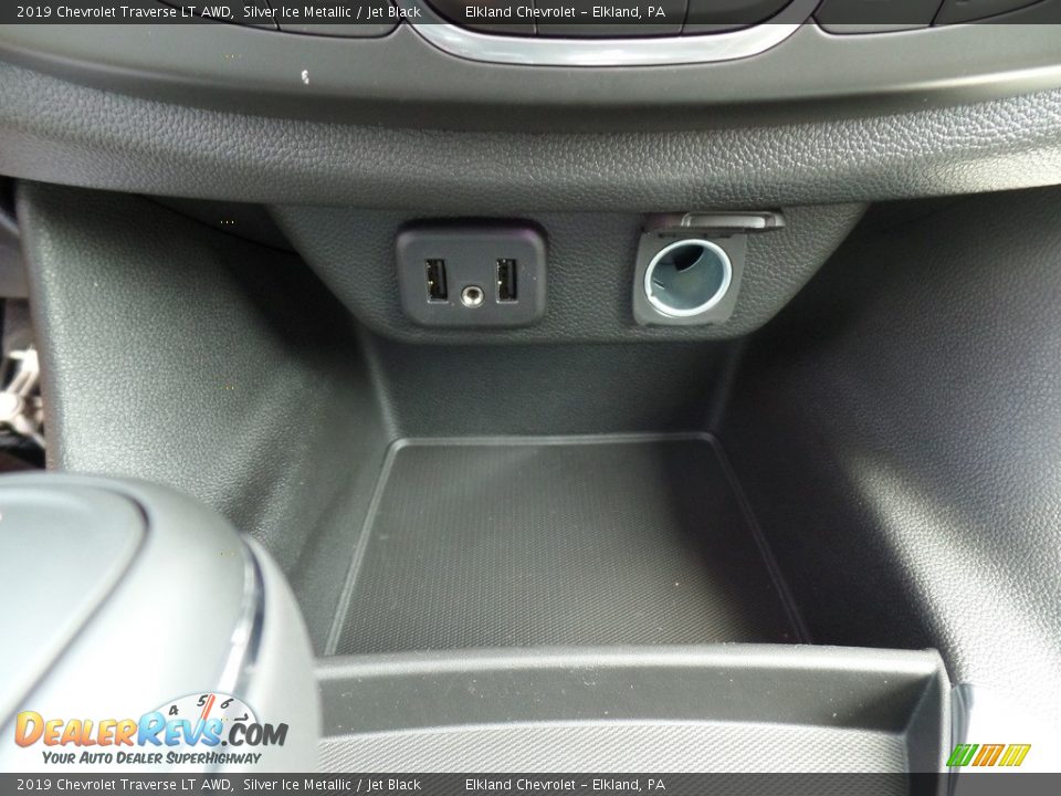 2019 Chevrolet Traverse LT AWD Silver Ice Metallic / Jet Black Photo #31